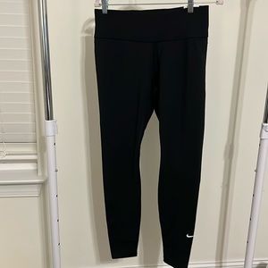 Nike One leggings